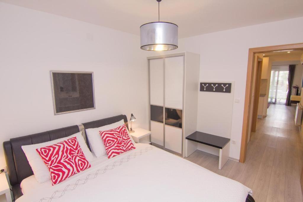 Apartman Ljubica 4 Daire Krk Town Dış mekan fotoğraf