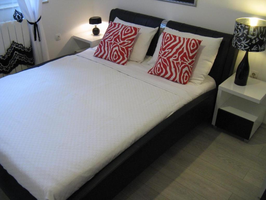 Apartman Ljubica 4 Daire Krk Town Dış mekan fotoğraf