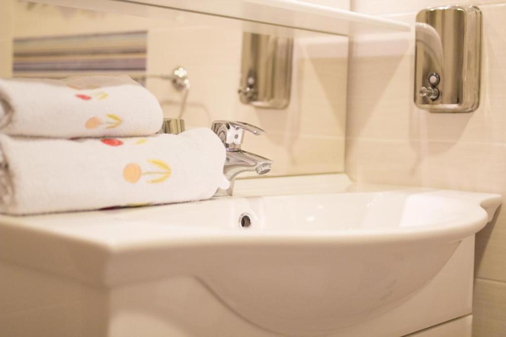 Apartman Ljubica 4 Daire Krk Town Dış mekan fotoğraf