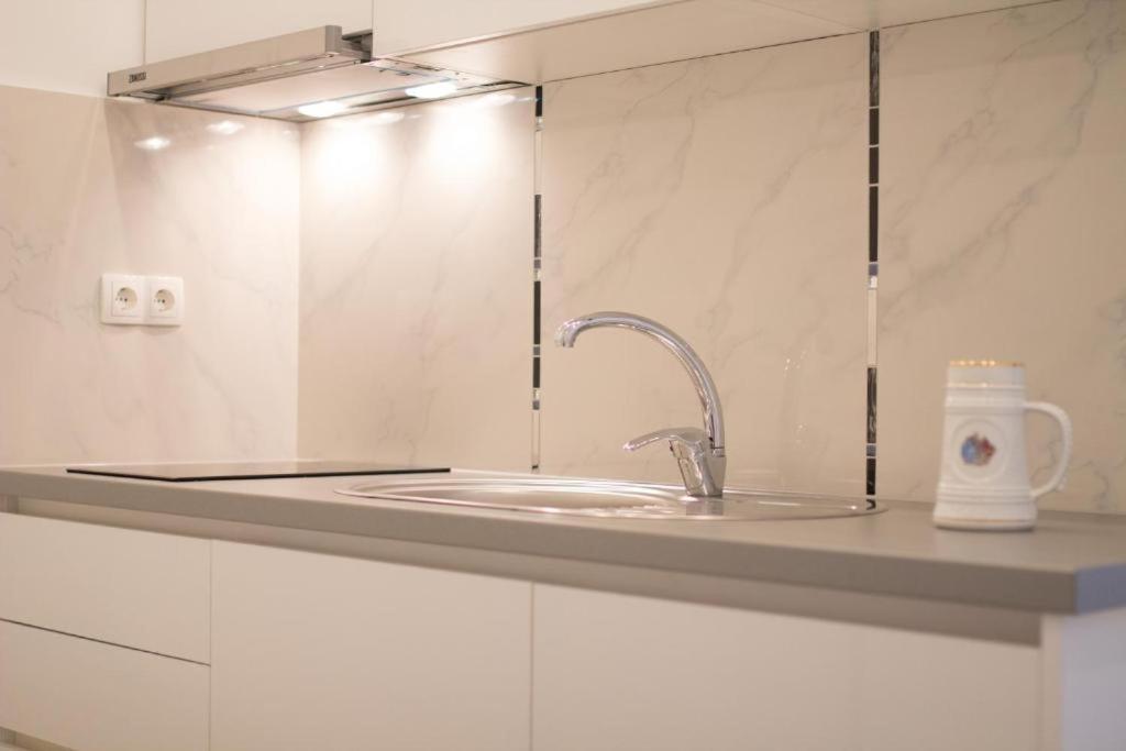 Apartman Ljubica 4 Daire Krk Town Dış mekan fotoğraf